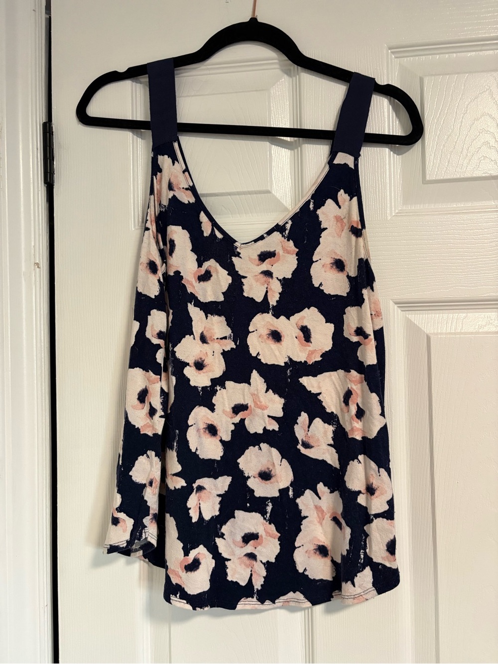 Dynamite Navy Floral V-Neck Camisole with Blush Flowers